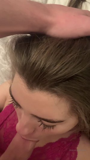 Onlyfans - Ellalxoxo - blows.mp4_000004200.jpg