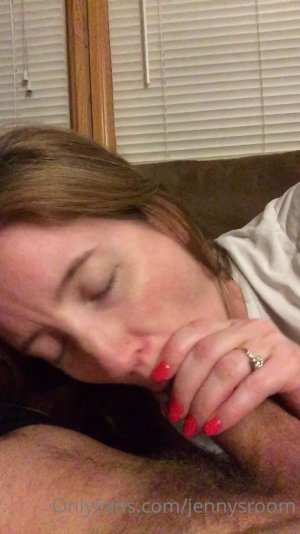 jennysroom-08-10-2020-135453482-Throwback_Thursday_This_is_me_sucking_my_husba.mp4_000010176.jpg