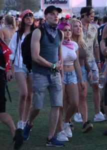 Ariel Winter Sexy 16.jpg