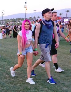 Ariel Winter Sexy 18.jpg