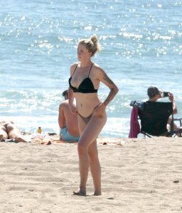 Ireland Baldwin  Sexy 7 thefappeningblog.com.jpg