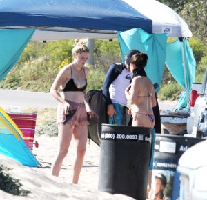 Ireland Baldwin  Sexy 10 thefappeningblog.com.jpg