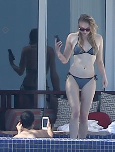 Sophie Turner Sexy  6 thefappeningblog.com.jpg