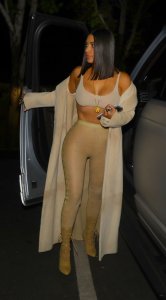 Kim Kardashian Sexy 9.jpg