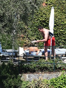 Laura Barriales Sexy & Topless 18 thefappeningblog.com.jpg