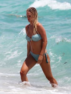 Rachel Vallori & Holly Graves Sexy 29 thefappeningblog.com.jpg