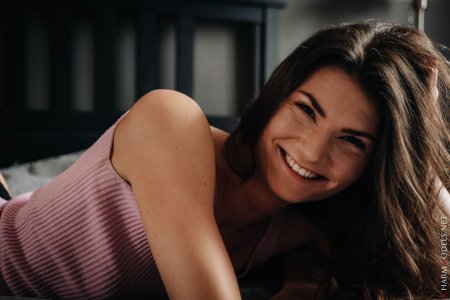 0002-12 thefappeningblog.com.jpg