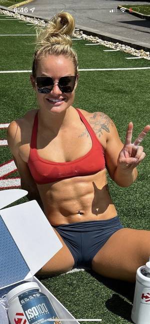 dani-elle-speegle_thefappeningblog.com_0005.jpg