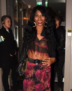 Sinitta See Through 2 thefappeningblog.com.jpg