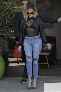 Khloé Kardashian See Through 11 thefappeningblog.com.jpg