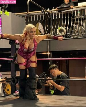 taya-valkyrie_1088_300px.jpg