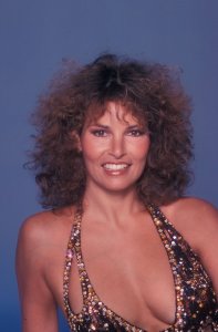 Raquel Welch Topless 09.jpg