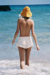 Julia Almendra Naked 33.jpg