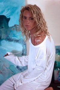 Sally Mustang Topless 14.jpg