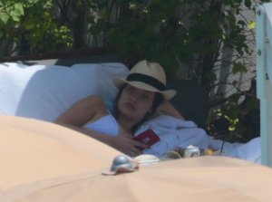 Bella Hadid Sexy 58.jpg