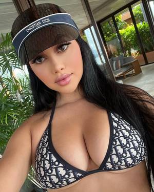 jailyne-ojeda_thefappeningblog.com_0005.jpg