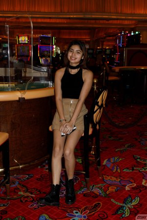 0002-01 thefappeningblog.com.jpg