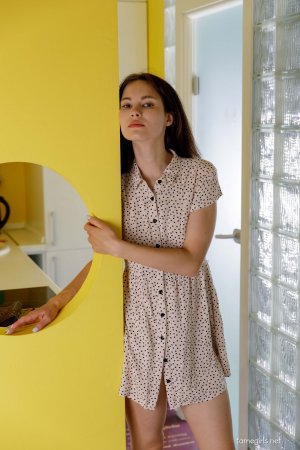 0002-01 thefappeningblog.com.jpg