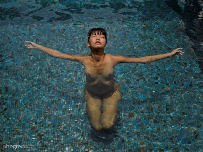 0004-01 thefappeningblog.com.jpg