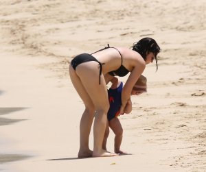 Catherine Harding Sexy Photos 4 thefappeningblog.com.jpg