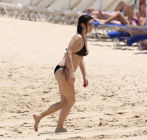 Catherine Harding Sexy Photos 9 thefappeningblog.com.jpg