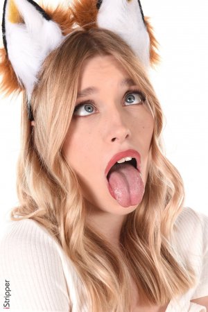 0011-03 thefappeningblog.com.jpg