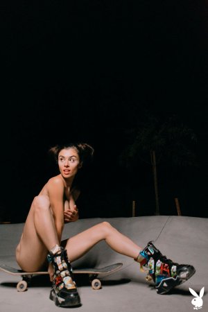 0001-13 thefappeningblog.com.jpg