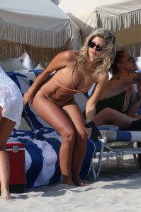 Natasha Oakley Sexy 15 thefappeningblog.com.jpg