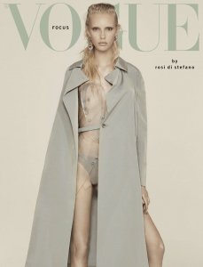 Jessie Bloemendaal See Through 1 thefappeningblog.com.jpg