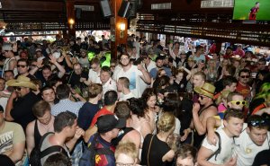 Mia Julia Bruckner Topless Sexy 24 thefappeningblog.com.jpg Mia Julia Bruckner Topless Sexy 24 thefappeningblog.com.jpg