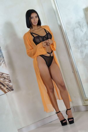 0006-01 thefappeningblog.com.jpg