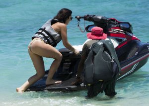 Catherine Harding Sexy 4 thefappeningblog.com.jpg