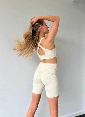 70829946-54B0-4D50-9B58-796E34514157.jpeg 70829946-54B0-4D50-9B58-796E34514157.jpeg