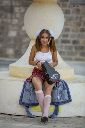 0002-02 thefappeningblog.com.jpg