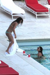 Priyanka Chopra Sexy pool 19 thefappeningblog.com.jpg