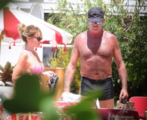 Hayley Roberts Sexy 34 thefappeningblog.com.jpg