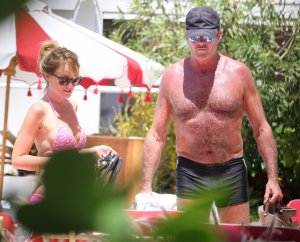 Hayley Roberts Sexy 33 thefappeningblog.com.jpg