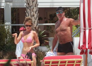 Hayley Roberts Sexy 67 thefappeningblog.com.jpg