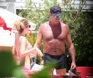 Hayley Roberts Sexy 37 thefappeningblog.com.jpg