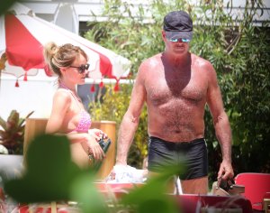 Hayley Roberts Sexy 35 thefappeningblog.com.jpg