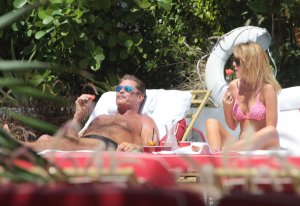 Hayley Roberts Sexy 54 thefappeningblog.com.jpg