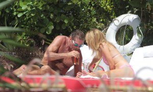 Hayley Roberts Sexy 53 thefappeningblog.com.jpg