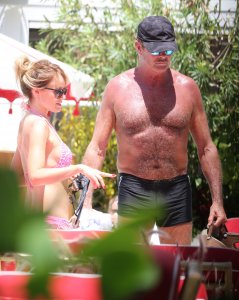 Hayley Roberts Sexy 36 thefappeningblog.com.jpg