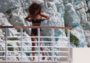 Tina Kunakey Sexy 13 thefappeningblog.com.jpg