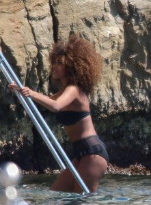 Tina Kunakey Sexy 29 thefappeningblog.com.jpg