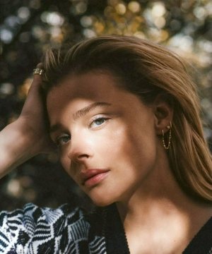 chloegracemoretz (5).jpg