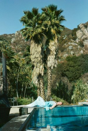 chloegracemoretz (2).jpg