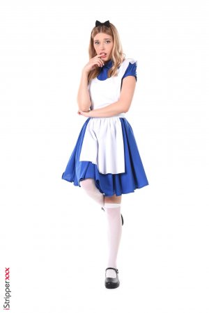 0017-01 thefappeningblog.com.jpg