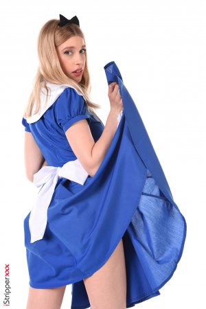 0017-05 thefappeningblog.com.jpg