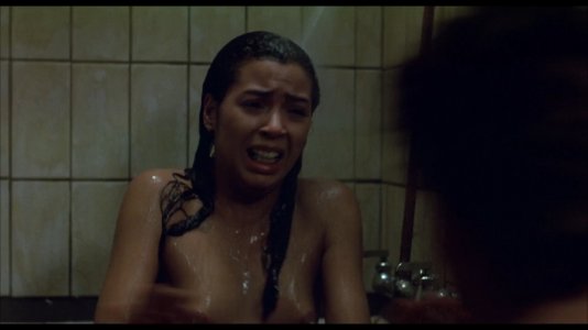 Certain Fury (1985).mp4_snapshot_00.40.05.548.jpg